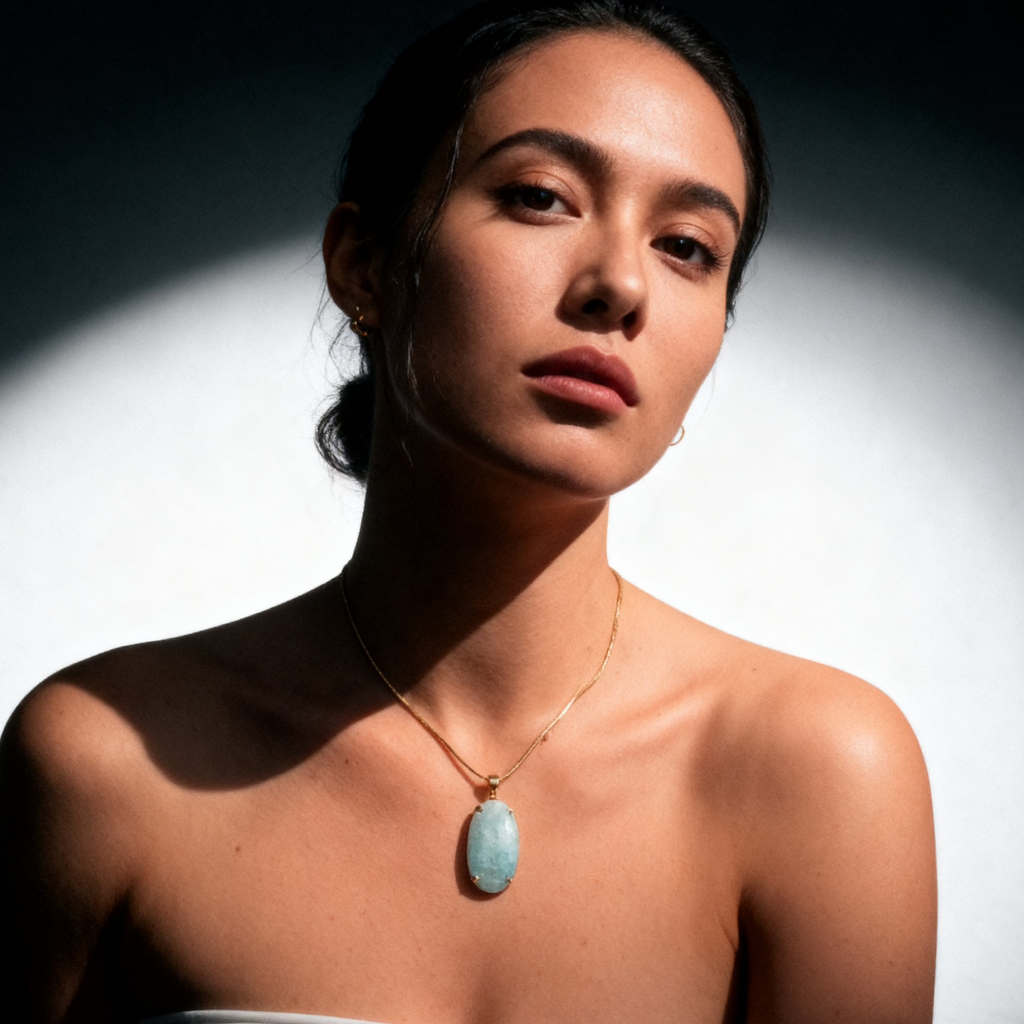 Aquamarine Round Necklace