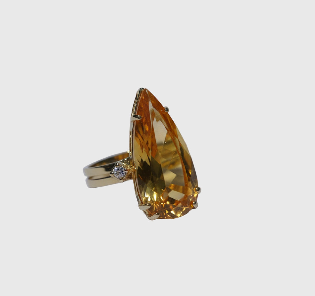 Citrine Polished Teardrop Gold Ring