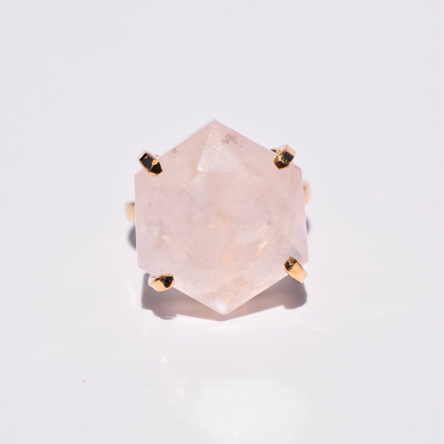Rose Quartz Honeycomb Single-Band Gold Ring