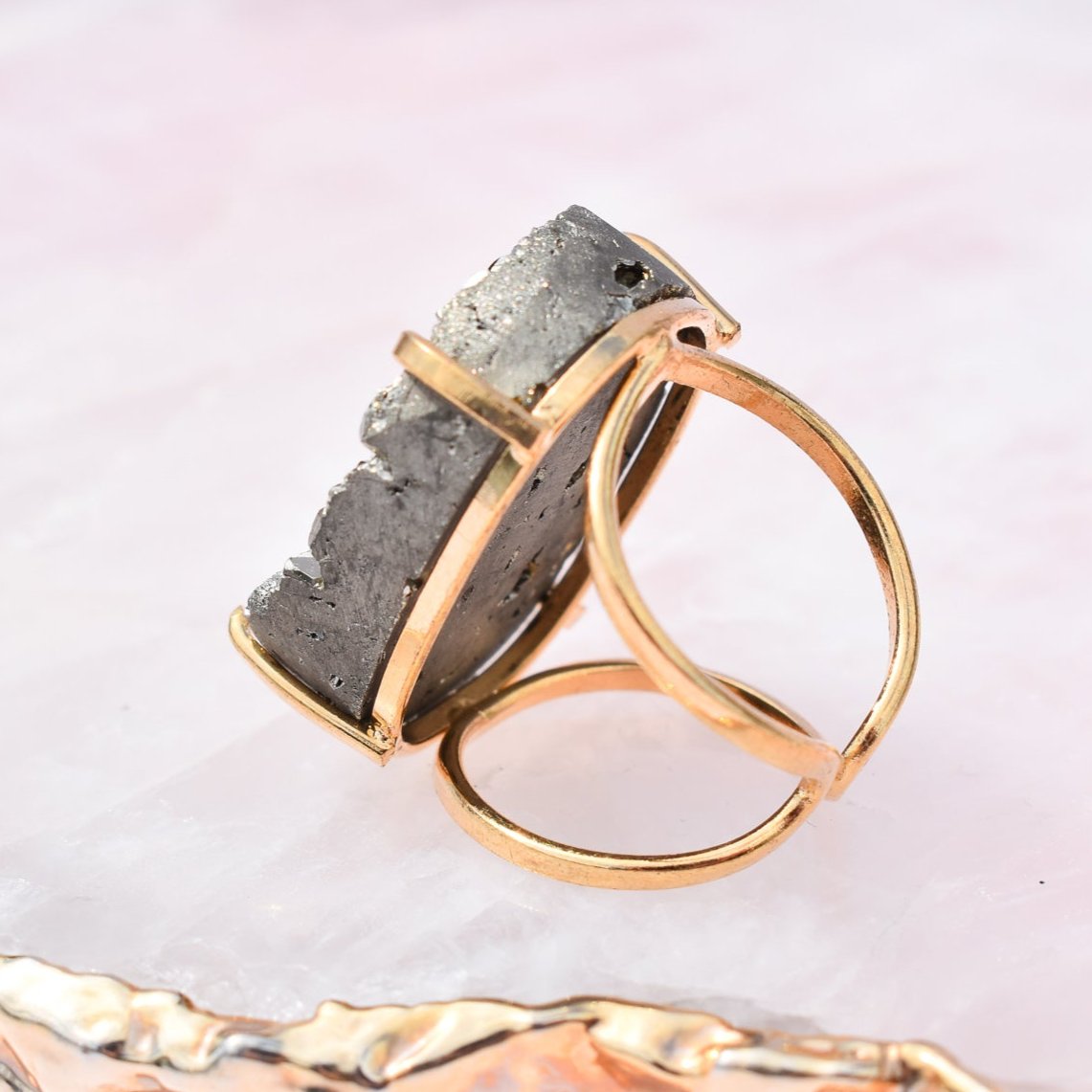 Pyrite Round Double-Band Gold Ring