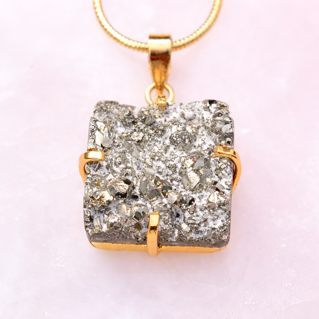 Pyrite Square Necklace ( Cod 2. )