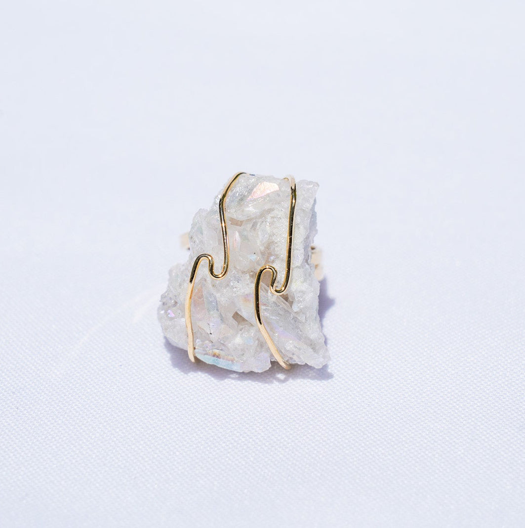 Clear Quartz Wire Gold Ring