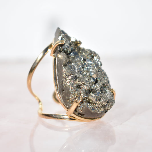 Pyrite Teardrop Double-Band Gold Ring