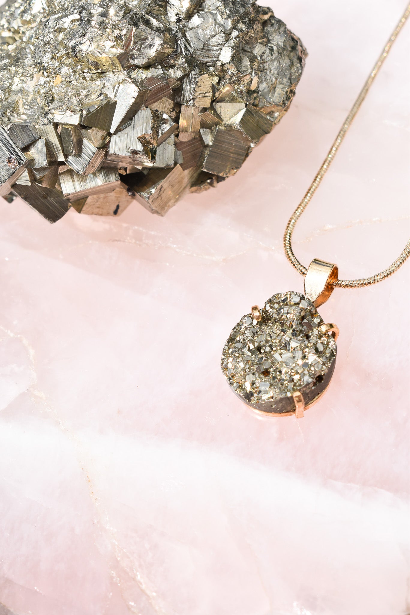 Pyrite Heart Necklace ( Cod 4 )